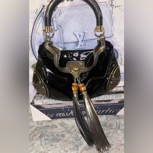Authentic Gucci Babouska (buh-boo-shkuh) Indy Bamboo Tassel Black Leather Bag 👜